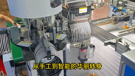 「視頻」手工粘接OUT，智能密封圈粘接機(jī)時(shí)產(chǎn)破4000，助企業(yè)突破產(chǎn)量瓶頸